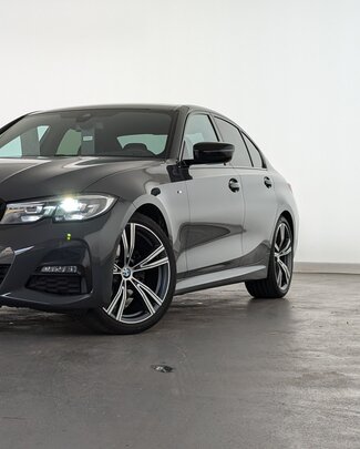 bmw-320